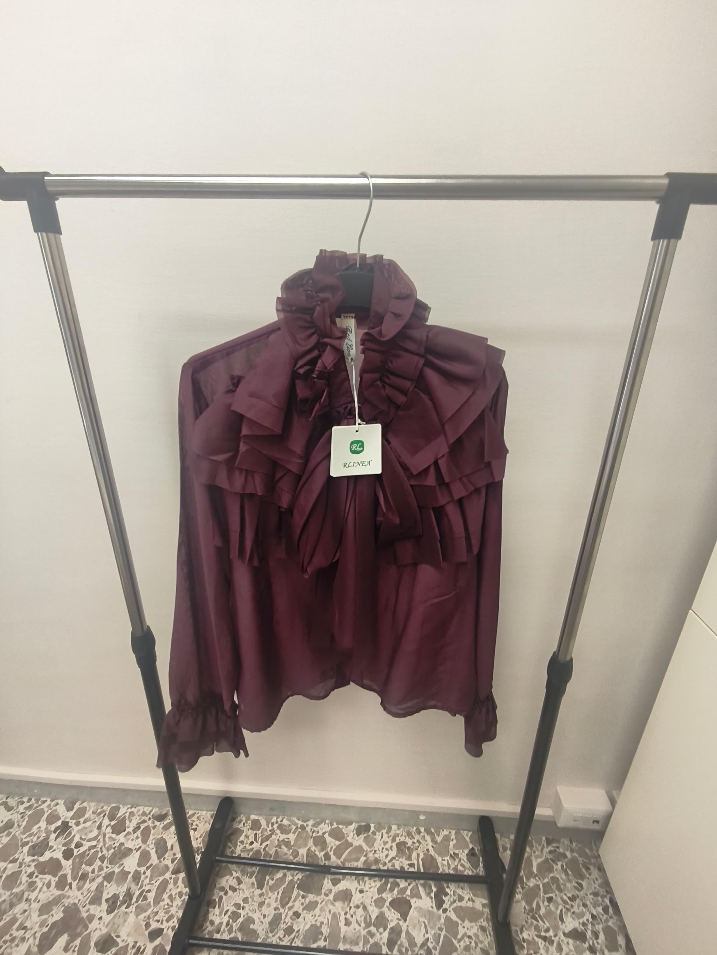 Camicia con balze